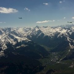 Flugwegposition um 13:04:39: Aufgenommen in der Nähe von Gemeinde Zell am See, 5700, Österreich in 2678 Meter